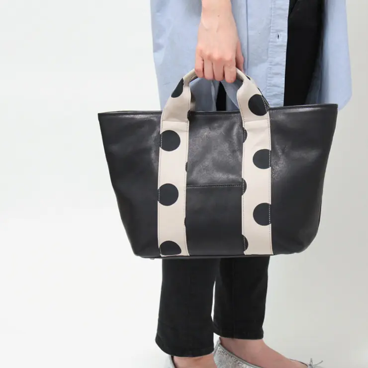 Laisser Faire スフェール ハンドバッグ