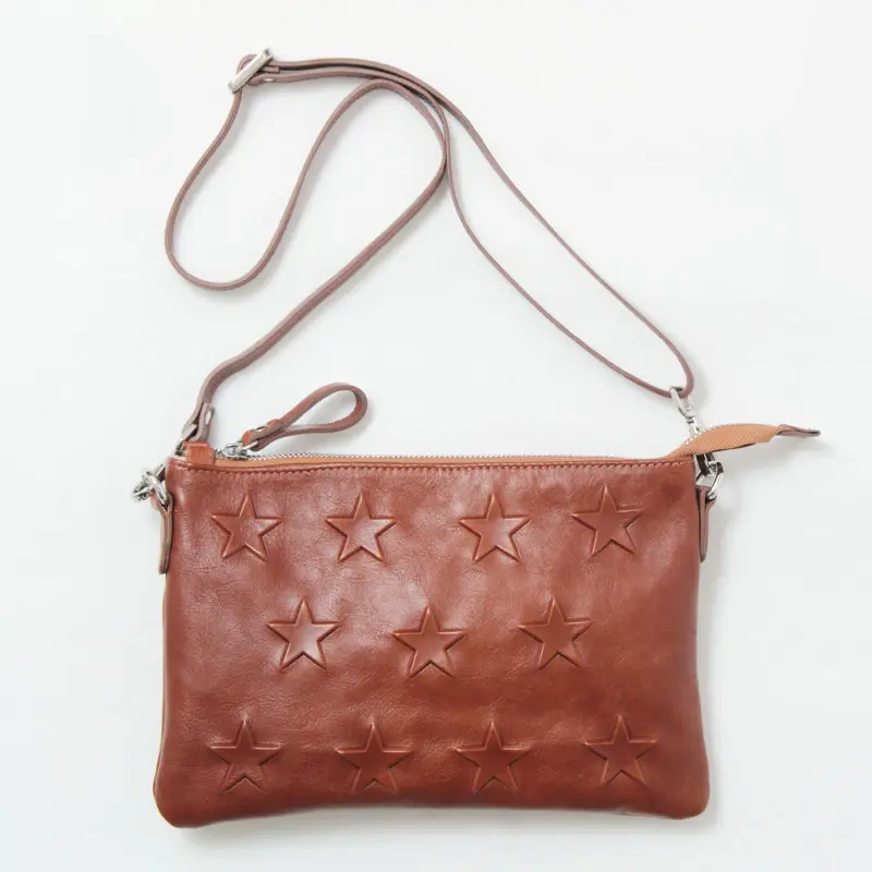 Io Pelle イオペレ 星 型押し レザー ミニ ショルダーバッグ BROWN