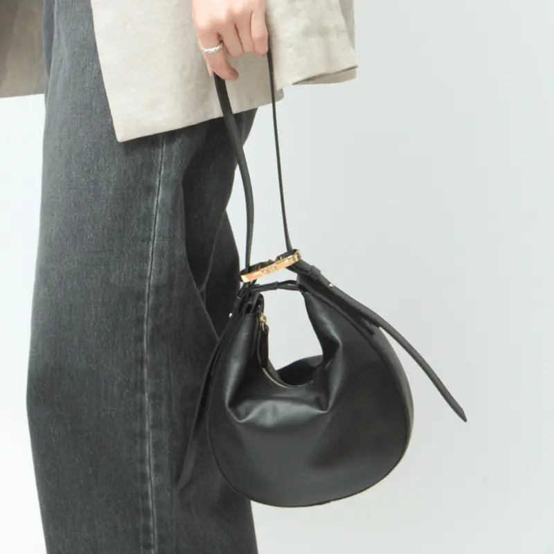 VICKY スムースレザー 2way ショルダーバッグ