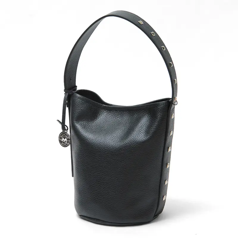 MARCO MASI マルコマージ スタッズ付き レザー ショルダーバッグ BLACK