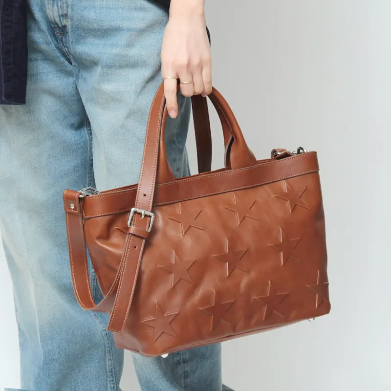 星 型押し レザー 2way トートバッグ