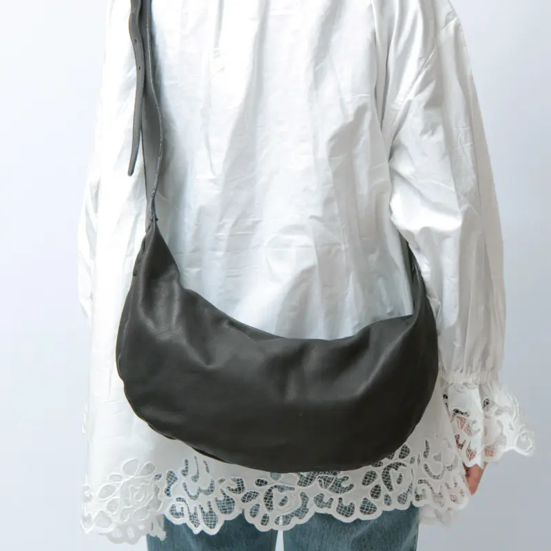 Alchimia アルキミア VEPEL シープスキン ショルダーバッグ