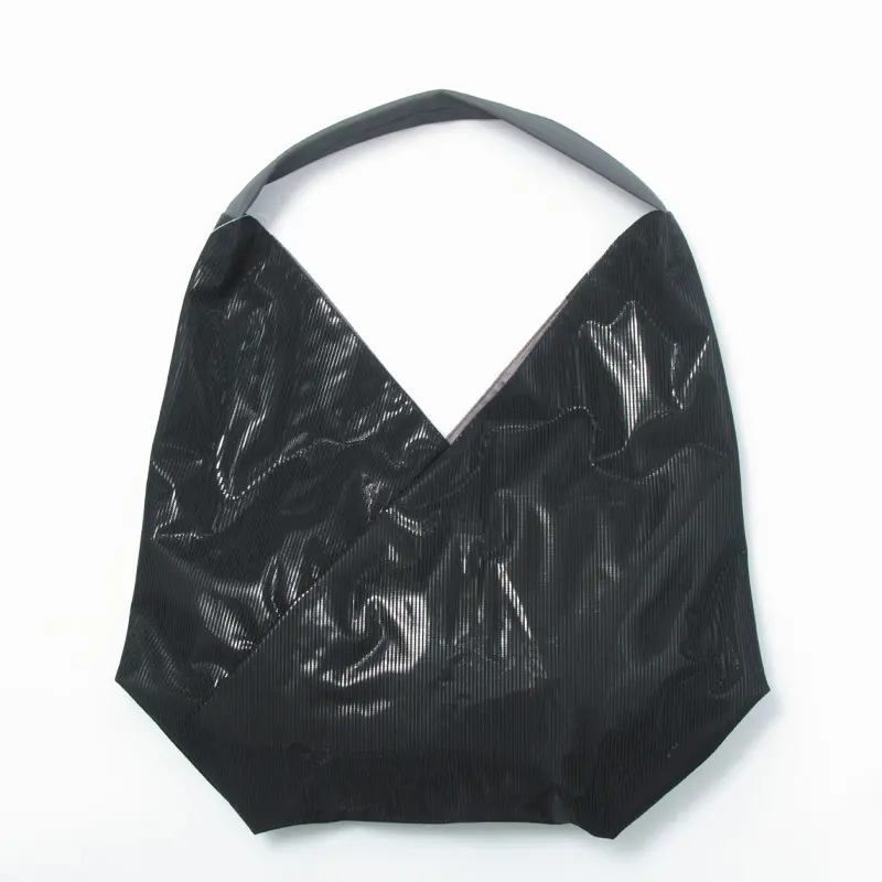 IN.ZU インズー ファブリック ワンショルダー バッグ BLACK