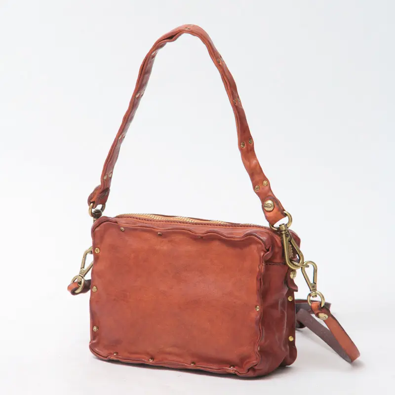 VERA スタッズ 2way ショルダーバッグ