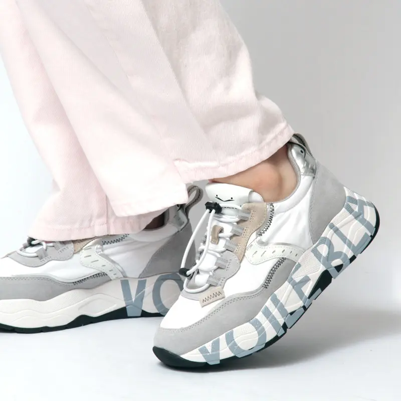 CLUB105 QUICK スニーカー