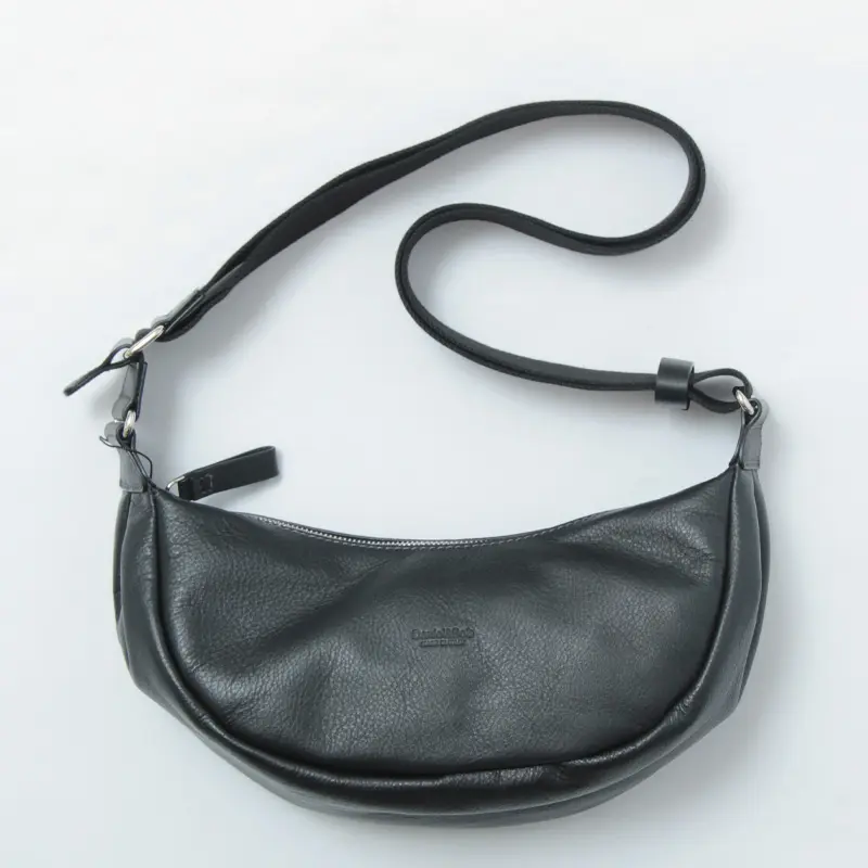 Daniel&Bob ダニエルアンドボブ TOMBOLINO レザー ショルダーバッグ（S） BLACK