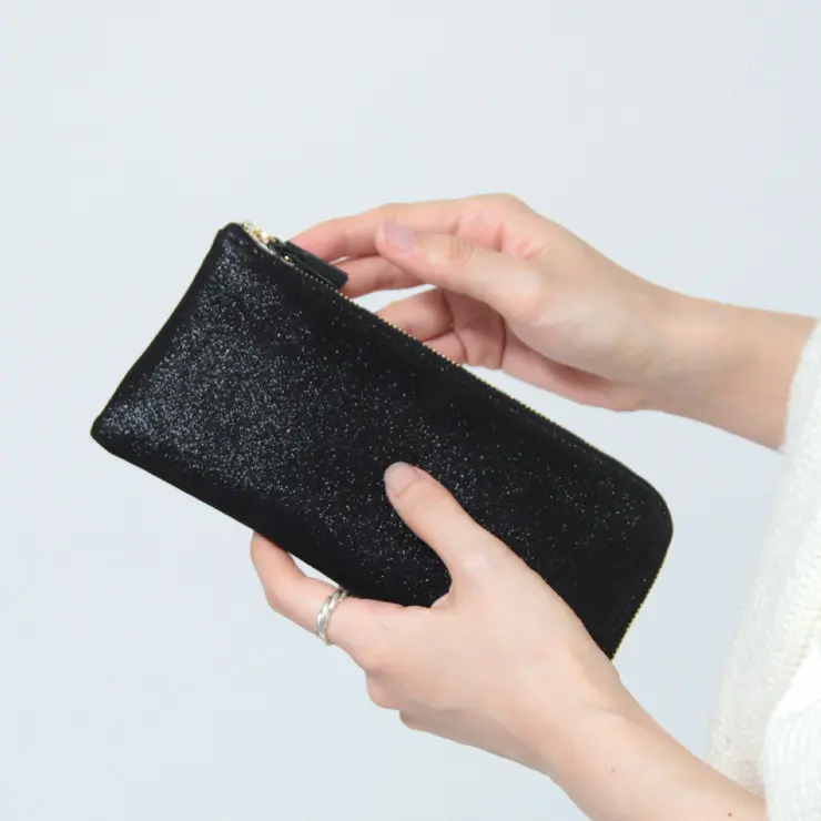 ポンタタ 財布 pomtata 長財布 L字ファスナー 薄型 スリム メタリック 本革 レディース 品番：p2555