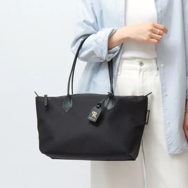 ROBERTA PIERI ロベルタピエリ ナイロン トートバッグ 品番：ST JACQUARD MICRO